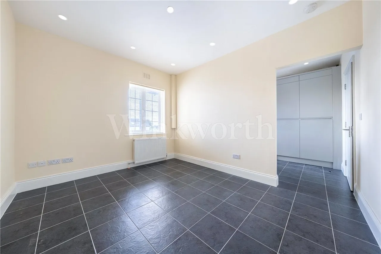 Vivian Avenue, London, NW4, photo 3