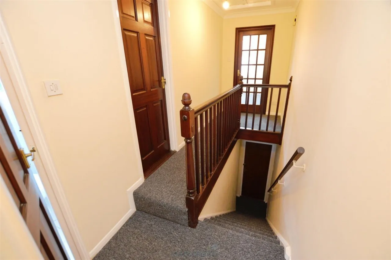 Napier Road, Gillingham, photo 9