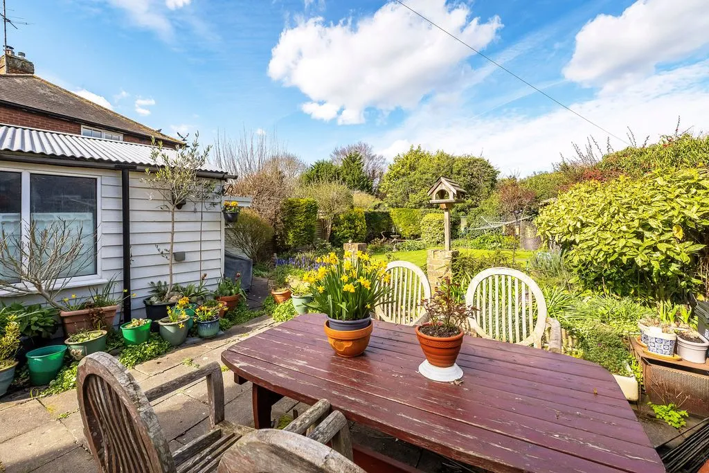 London Road, Aston Clinton, HP22, photo 14