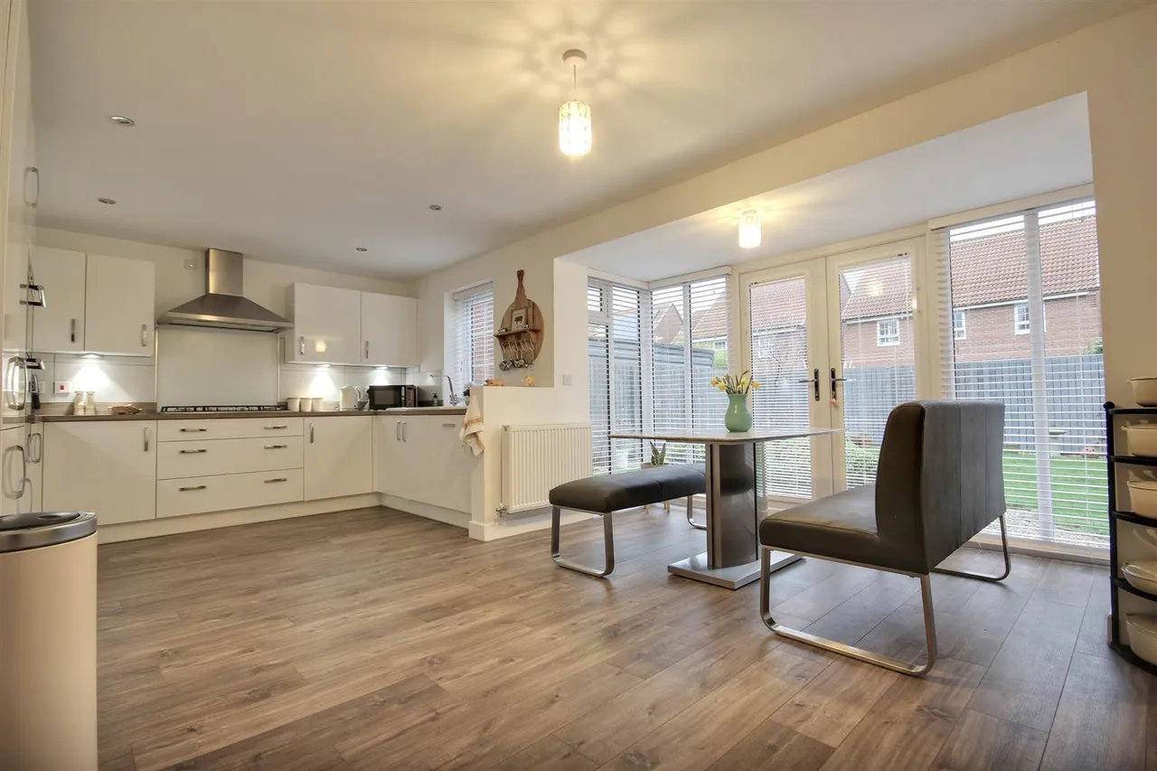 Lawrance Avenue, Anlaby, Hull, photo 2
