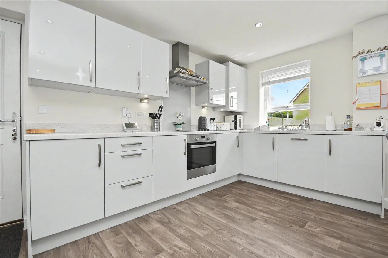 Davy Avenue, Micklefield, LS25, photo 21