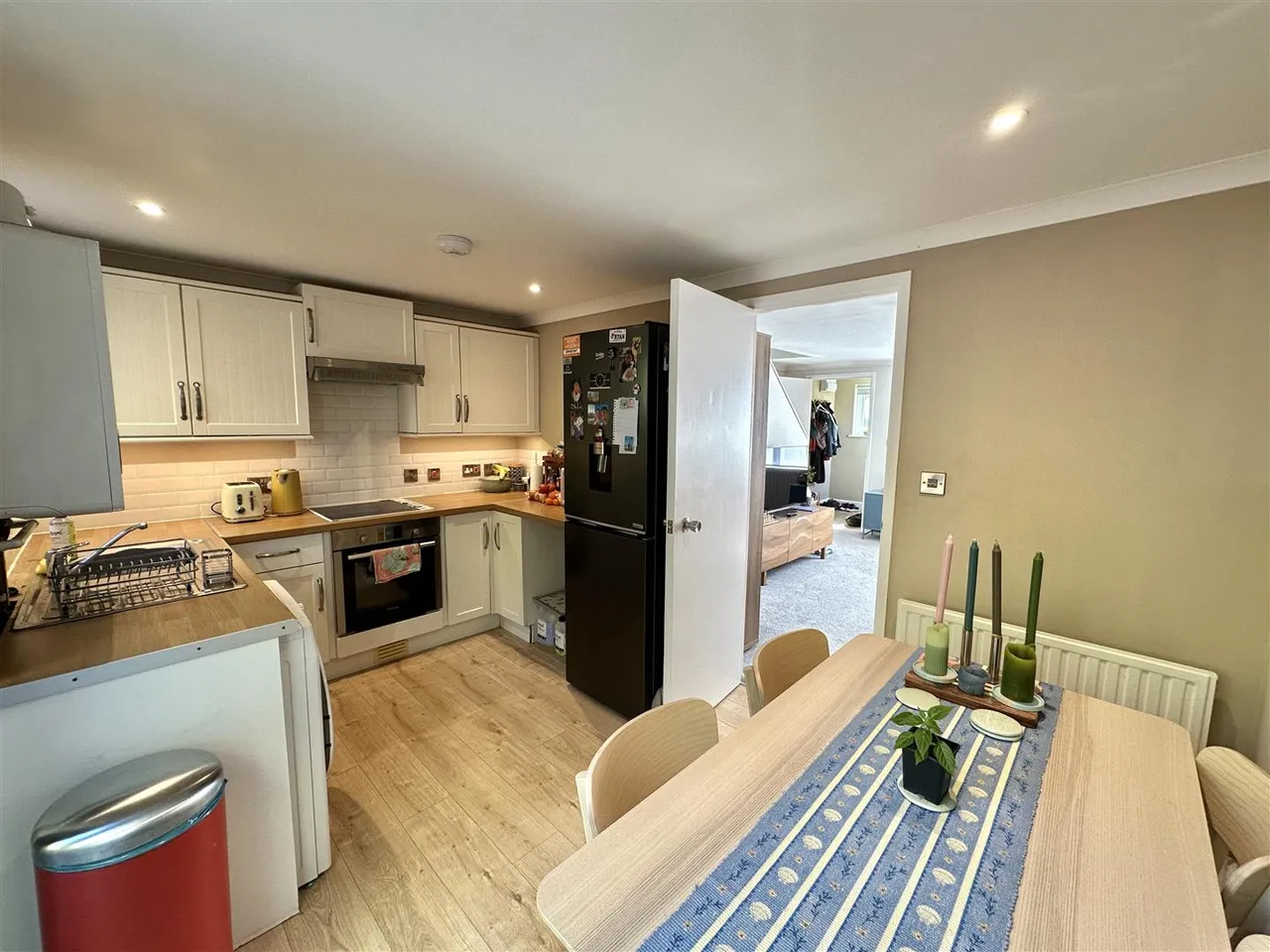 Springfield Close, St. Austell, photo 5