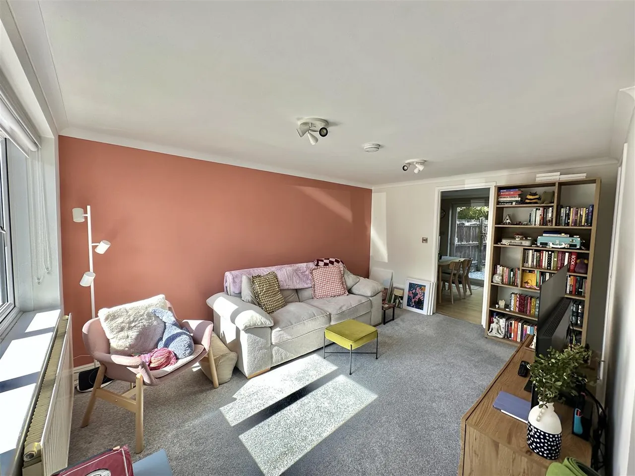 Springfield Close, St. Austell, photo 2
