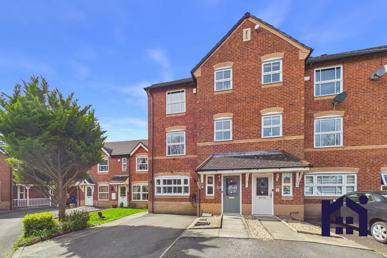 4 bed house for sale — Carnoustie Drive, Euxton, Chorley, PR7 6FR