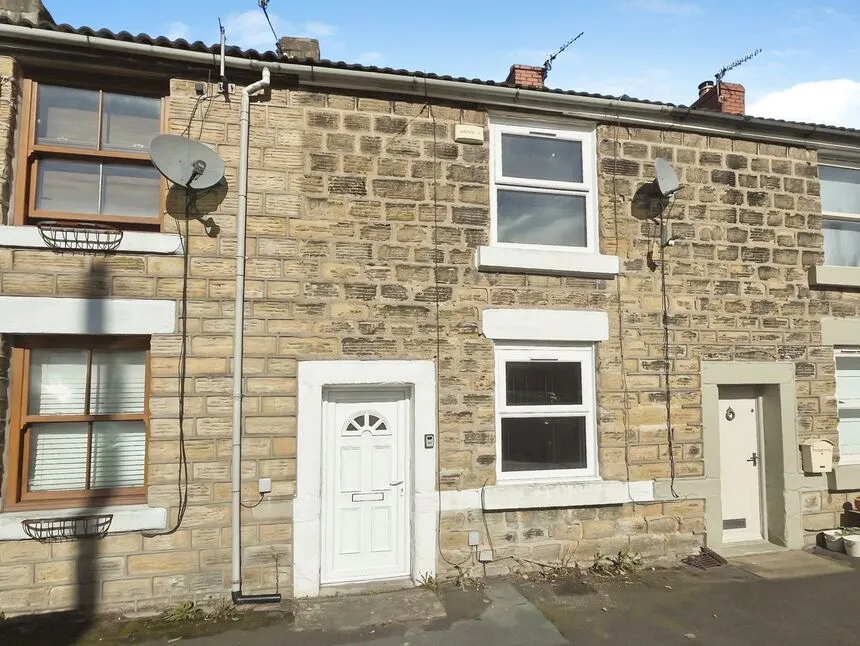2 bed house to rent, Bankbottom, Hadfield, SK13
