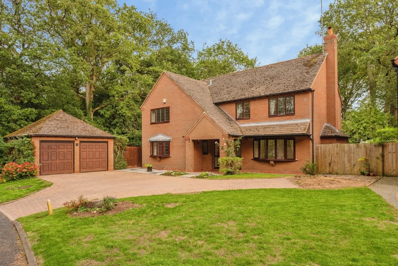 4 bed house for sale, Purshall Close, Redditch, B97