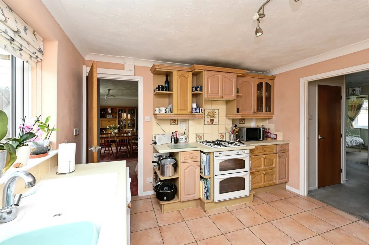Downham Road, Runcton Holme, KING'S LYNN, photo 6