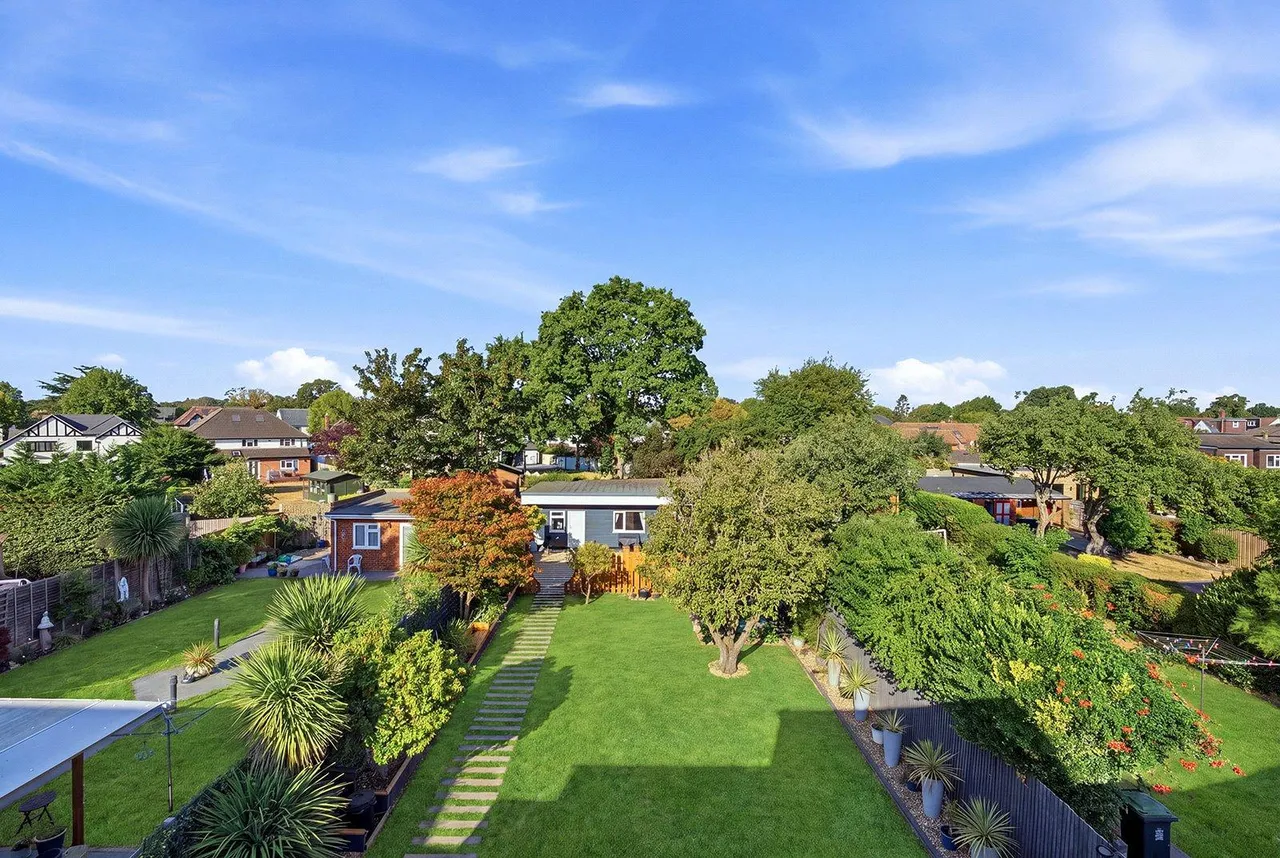 Thorney Lane South, Iver, SL0, photo 35