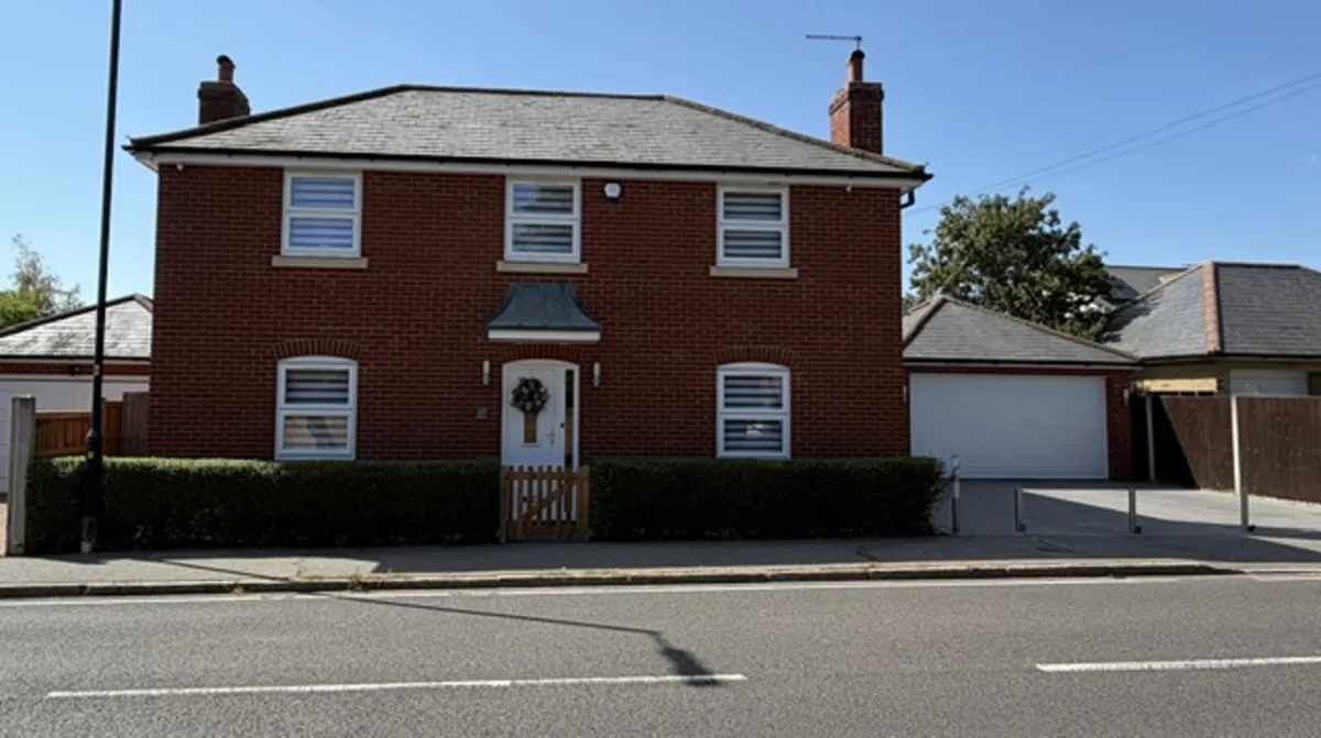 3 bed house for sale, Main Road, Chelmsford, CM3
