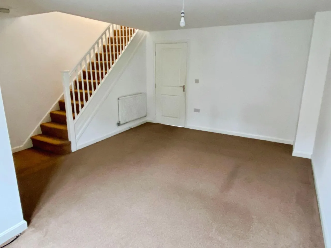 Neals Crescent, Grantham, NG31, photo 3