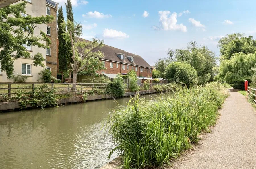 Complins Close, The Waterways, OX2, photo 16