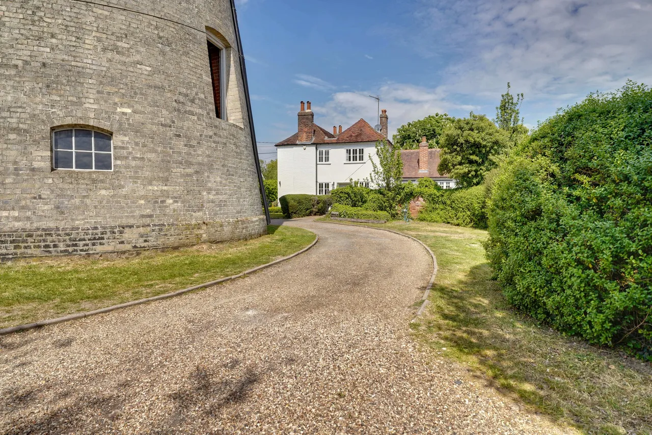 Church Lane, White Roding, CM6, photo 23