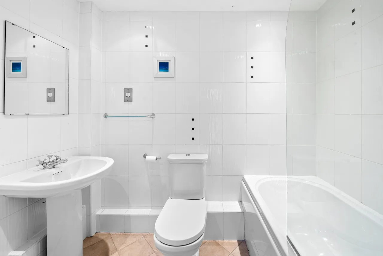 Clark Beck Close, Harrogate, HG3, photo 6