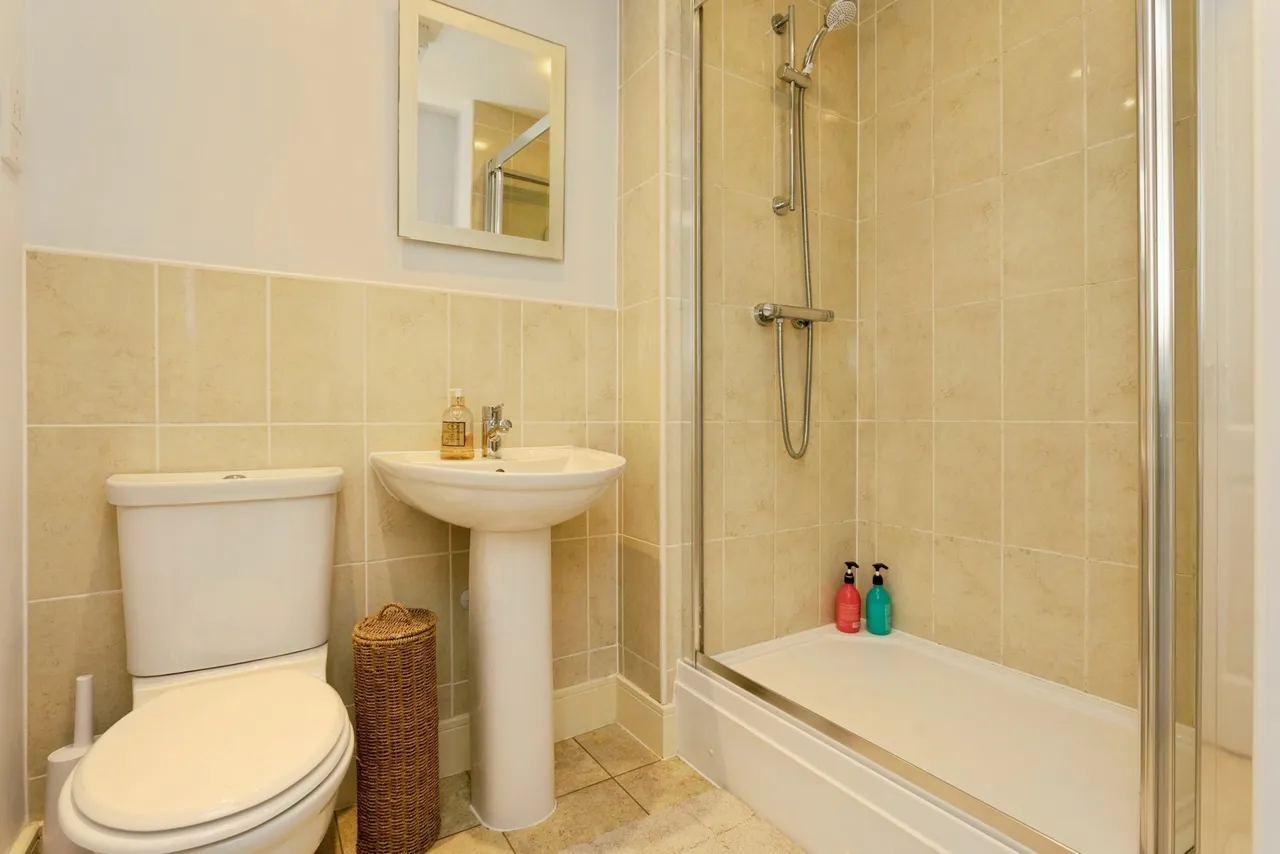 Medway Drive, Bingham, NG13, photo 18