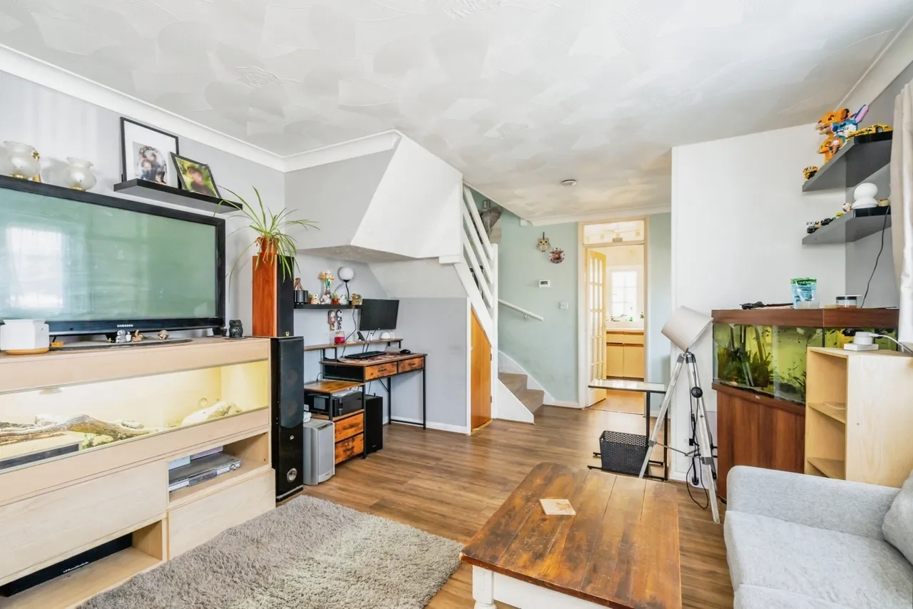 Church Lane, South Bersted, PO22, photo 5