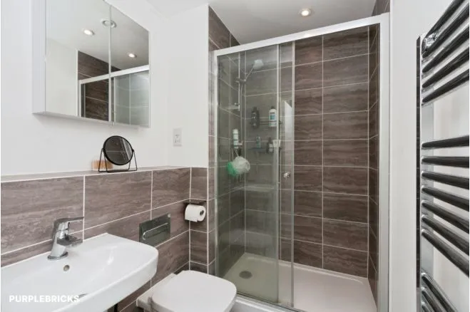 Moorfield Place, Farnborough, GU14, photo 15