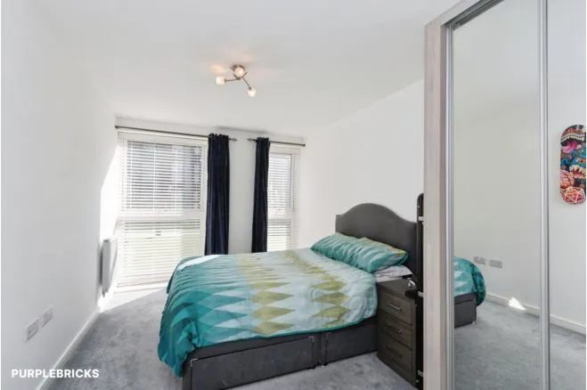 Moorfield Place, Farnborough, GU14, photo 16