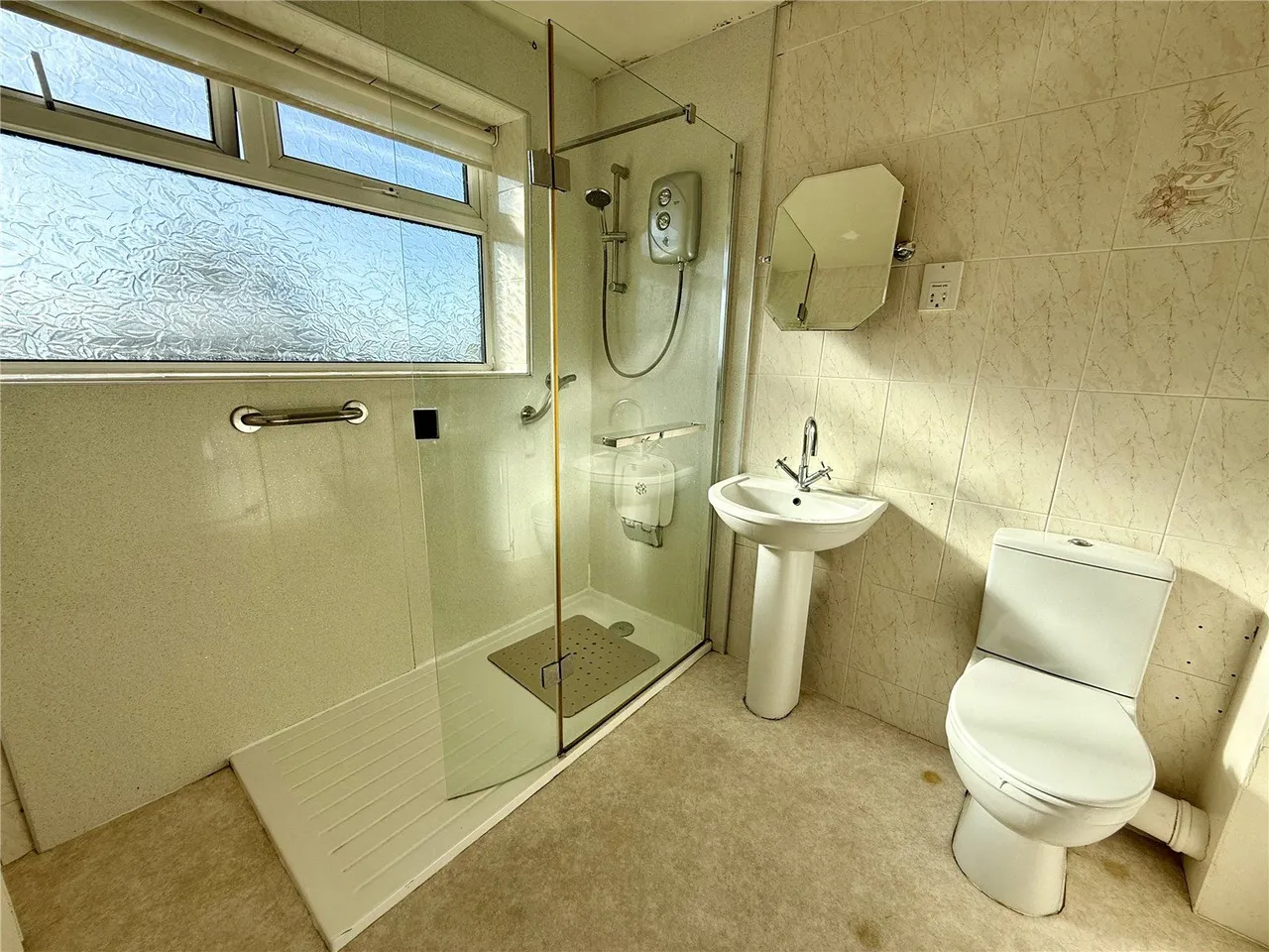 Elmwood Drive, Royton, OL2, photo 14