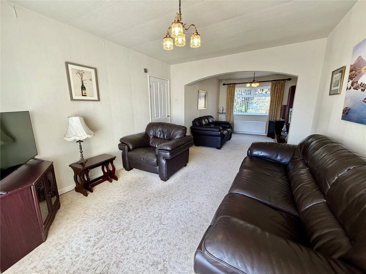 Elmwood Drive, Royton, OL2, photo 3
