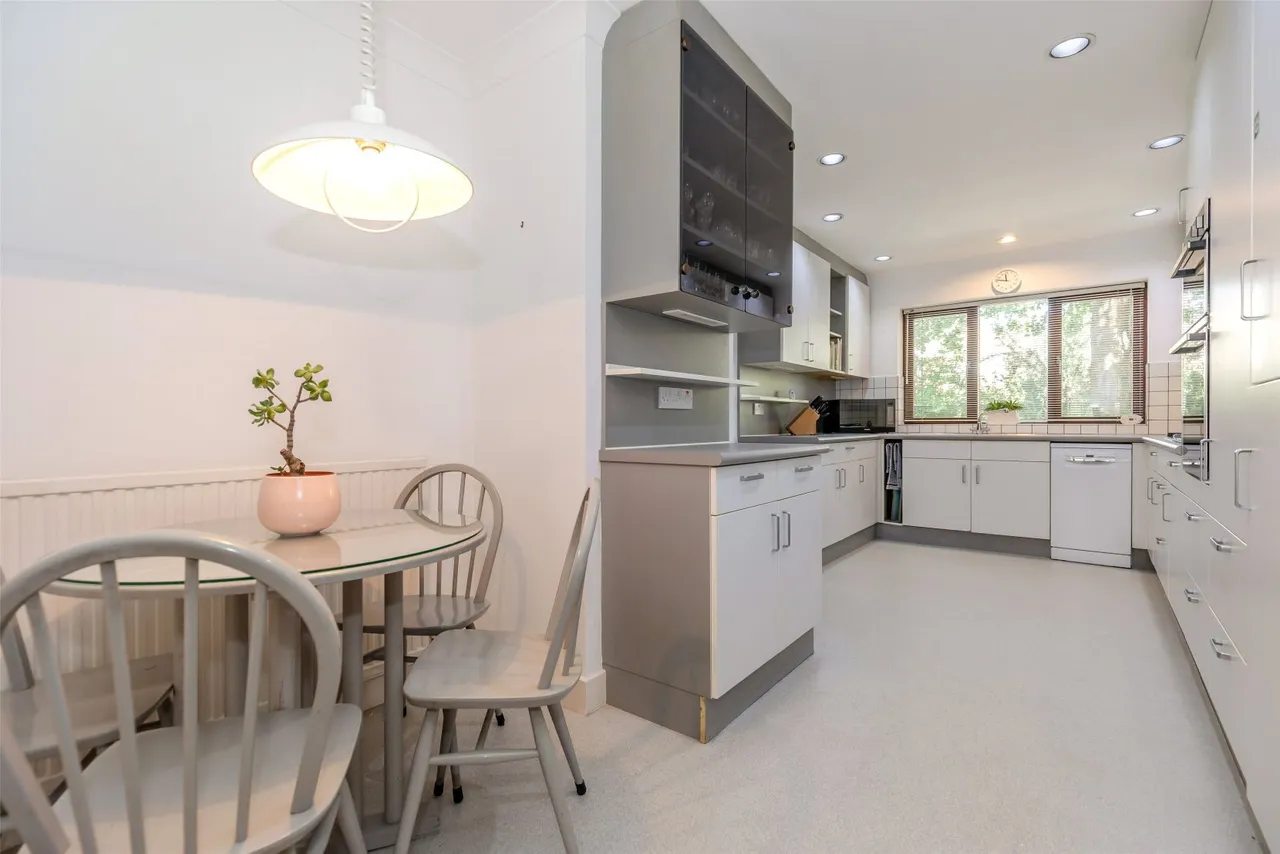 Wheatlands Road East, Harrogate, North Yorkshire, HG2 8PX, photo 6