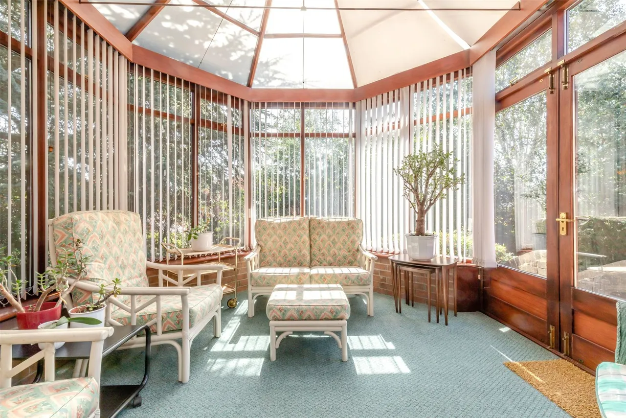 Wheatlands Road East, Harrogate, North Yorkshire, HG2 8PX, photo 4