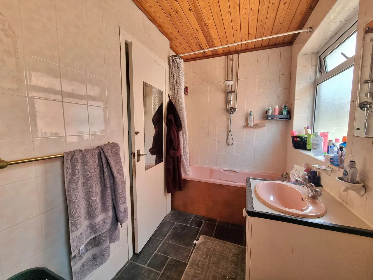 Croxton Close, Sale, photo 11