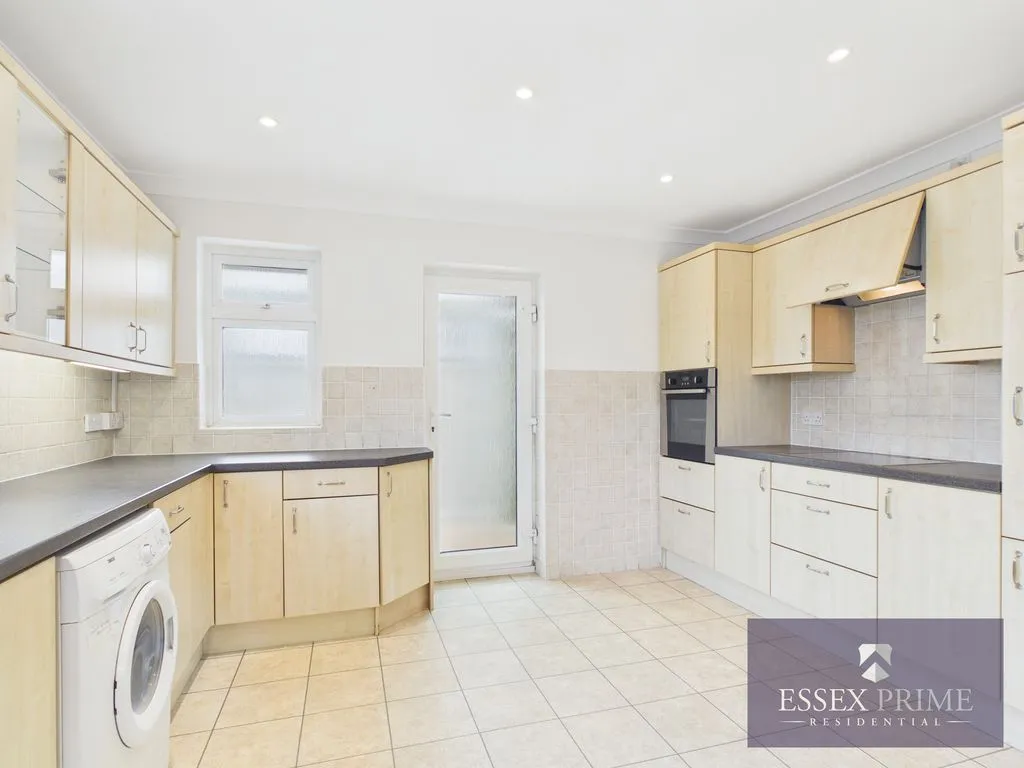 Fish Lane, Bognor Regis PO21 3AH, photo 5