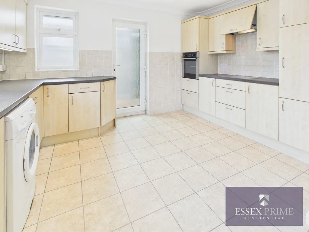 Fish Lane, Bognor Regis PO21 3AH, photo 4