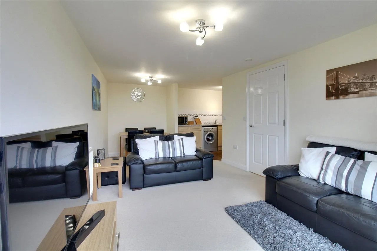 Shetland Road, Basingstoke, Hampshire, RG24 9WH, photo 9