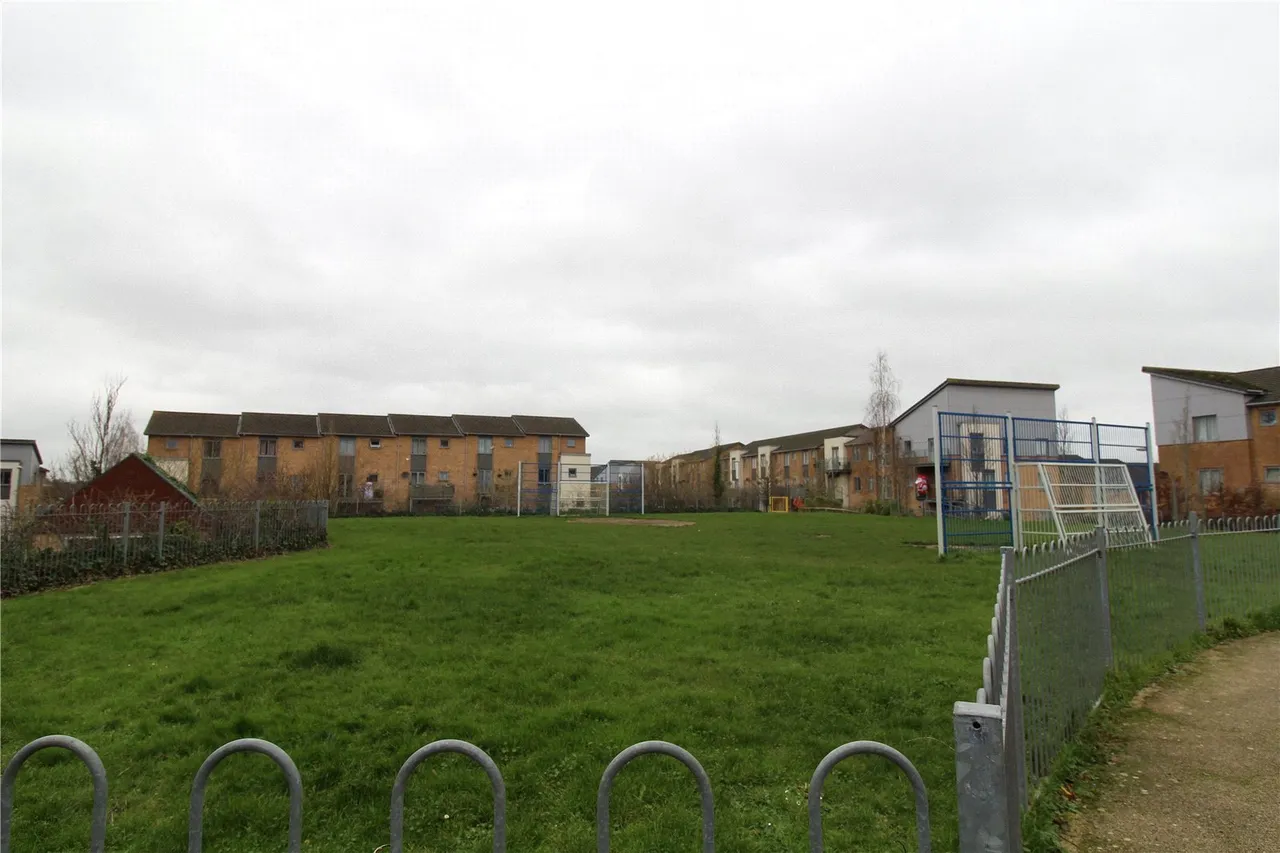 Shetland Road, Basingstoke, Hampshire, RG24 9WH, photo 7