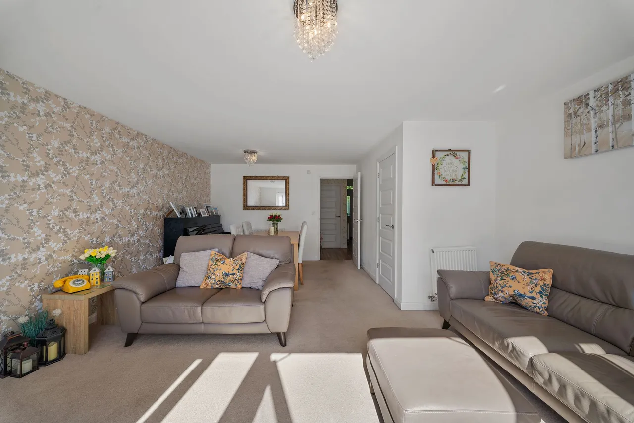 Liverpool Road, Widnes, Widnes, WA8 7AN, photo 7