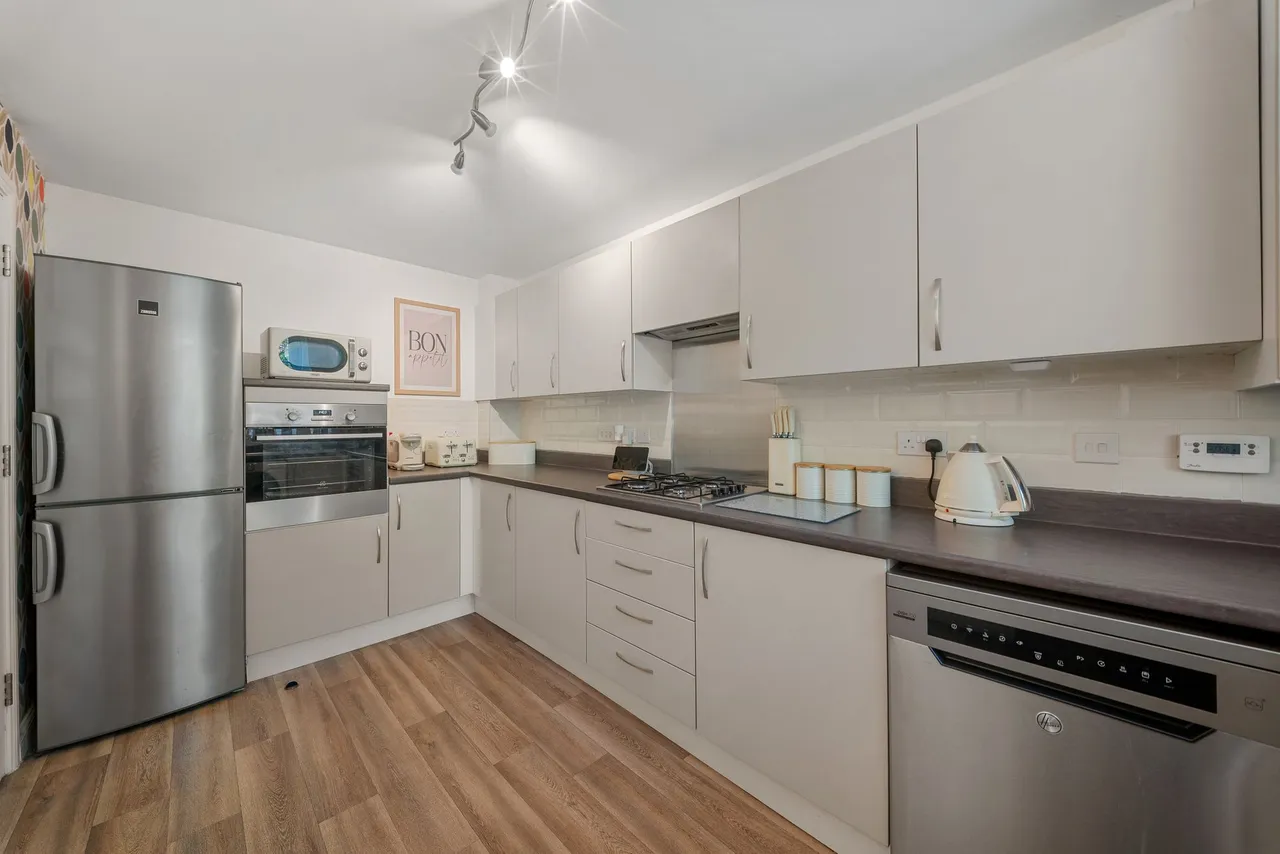 Liverpool Road, Widnes, Widnes, WA8 7AN, photo 10