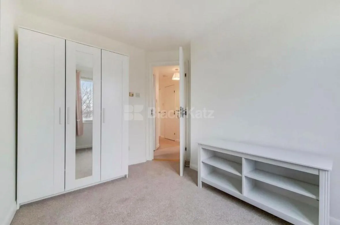 Bunning Way, N7, photo 6