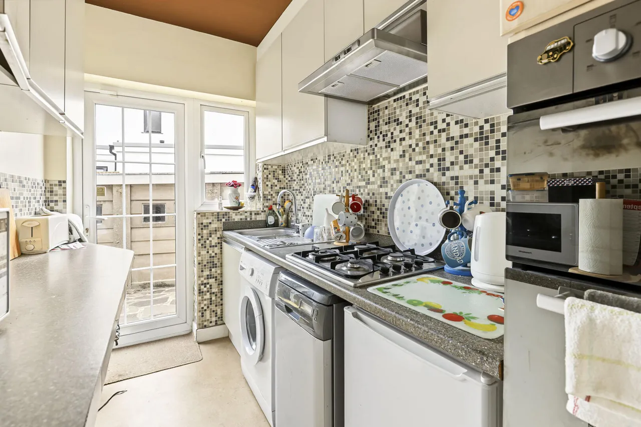Carterhatch Road, Enfield, EN3, photo 4