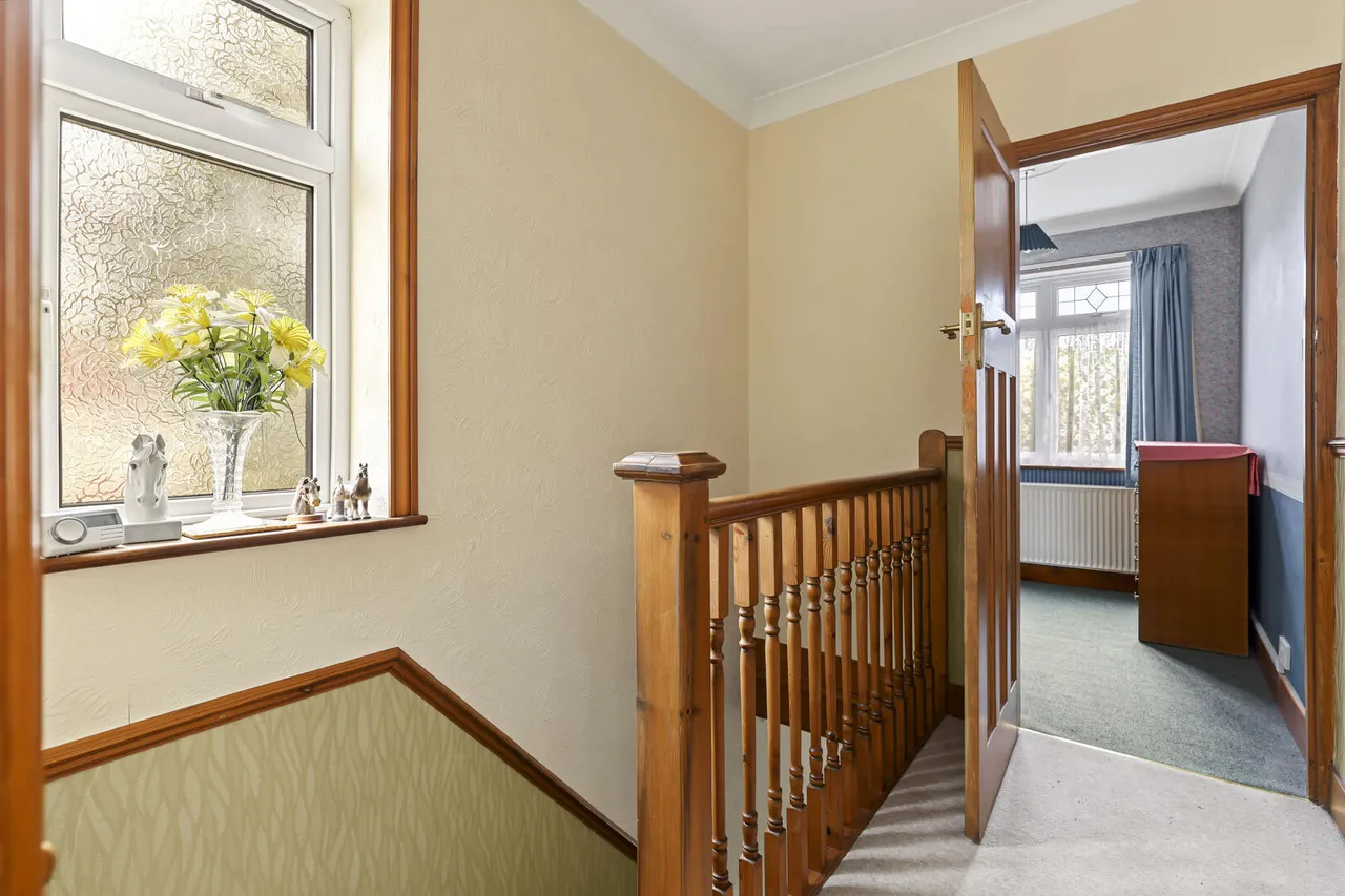 Carterhatch Road, Enfield, EN3, photo 15