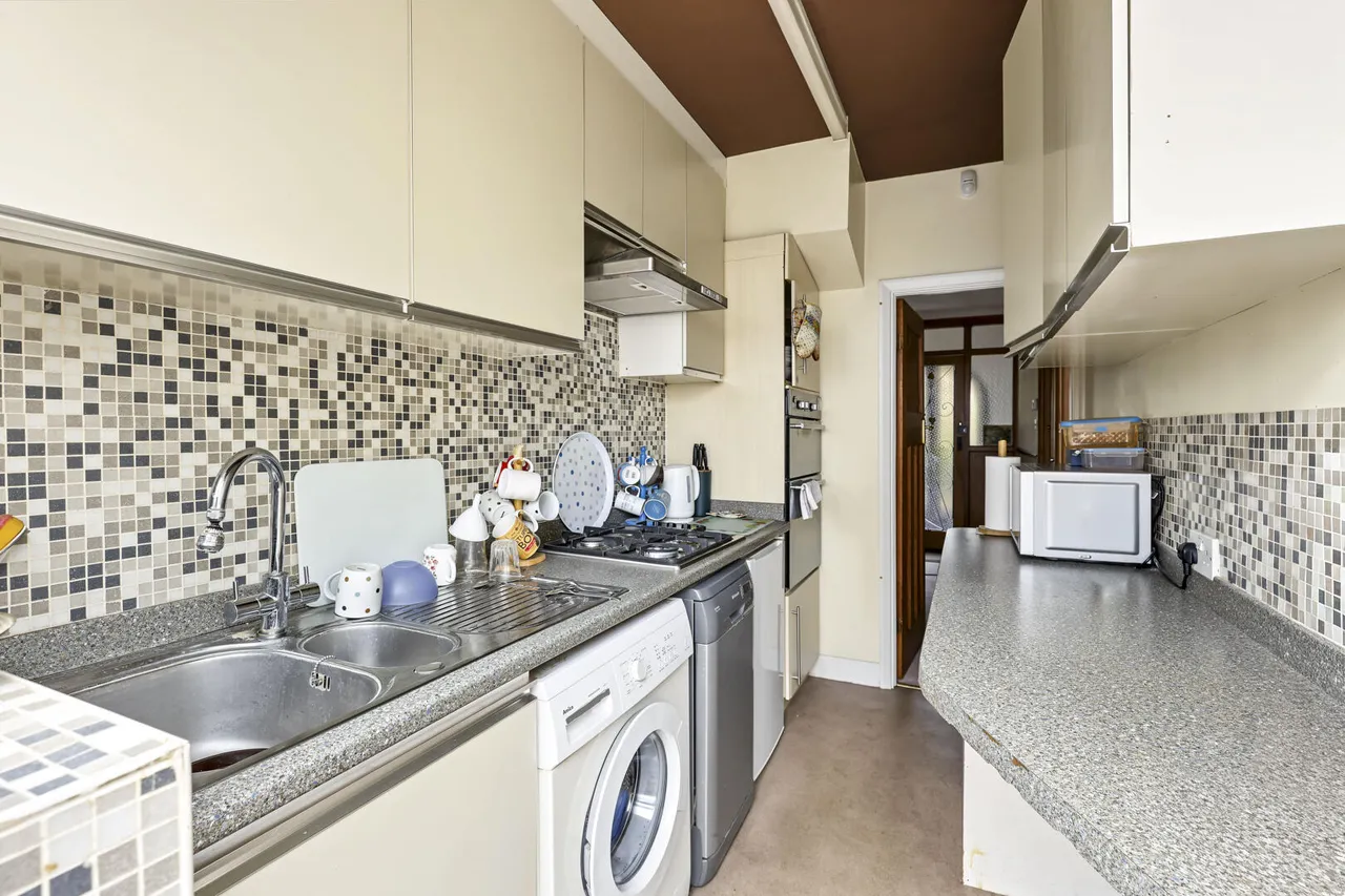 Carterhatch Road, Enfield, EN3, photo 5