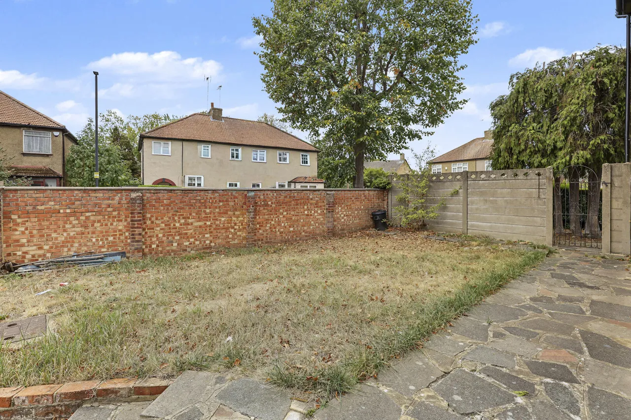 Carterhatch Road, Enfield, EN3, photo 6