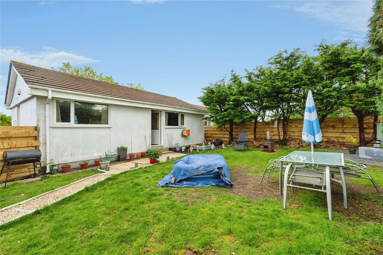 Primrose Drive, St. Merryn, PL28, photo 15