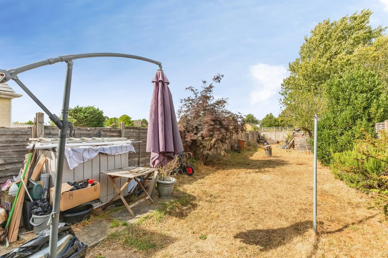 Prospect Avenue, Irchester, photo 12
