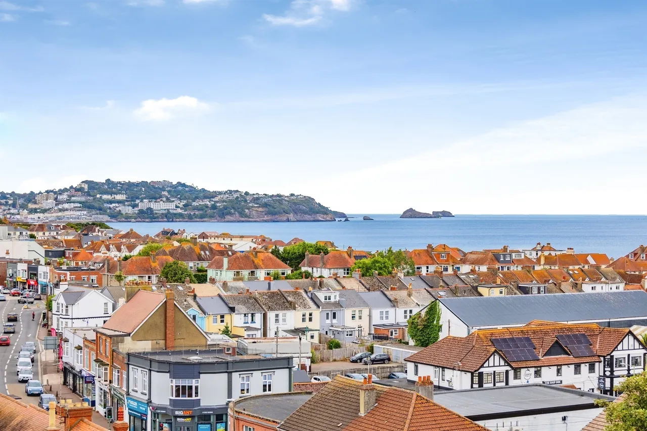 Manor Crescent, Paignton, TQ3, photo 7