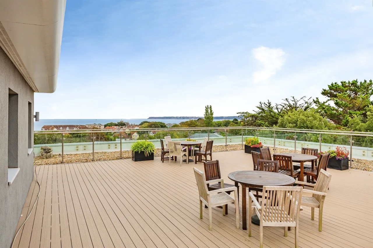 Manor Crescent, Paignton, TQ3, photo 12