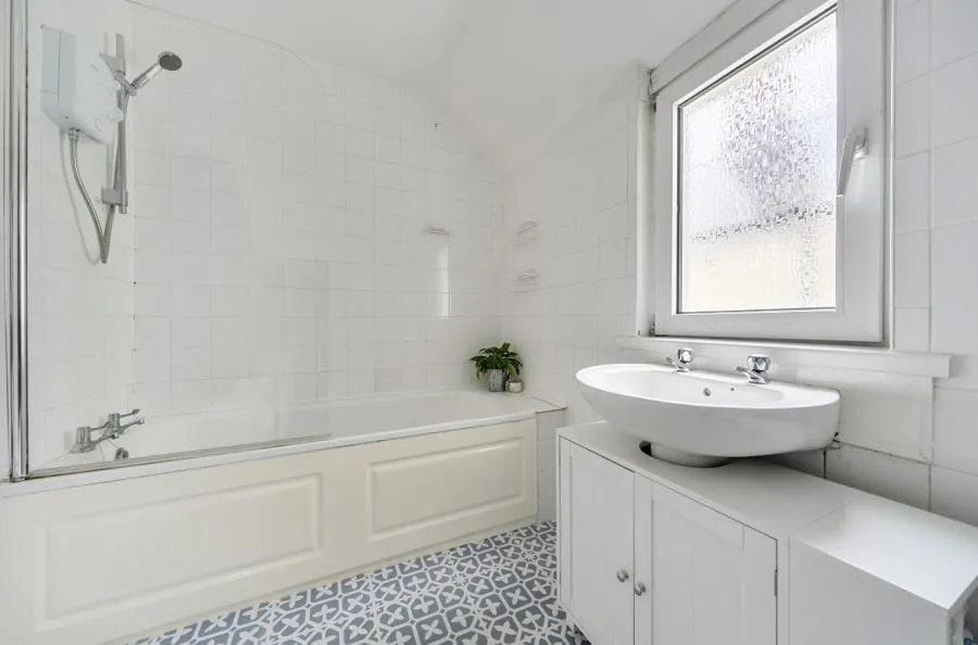 Llanishen Street, Cardiff, CF14, photo 17