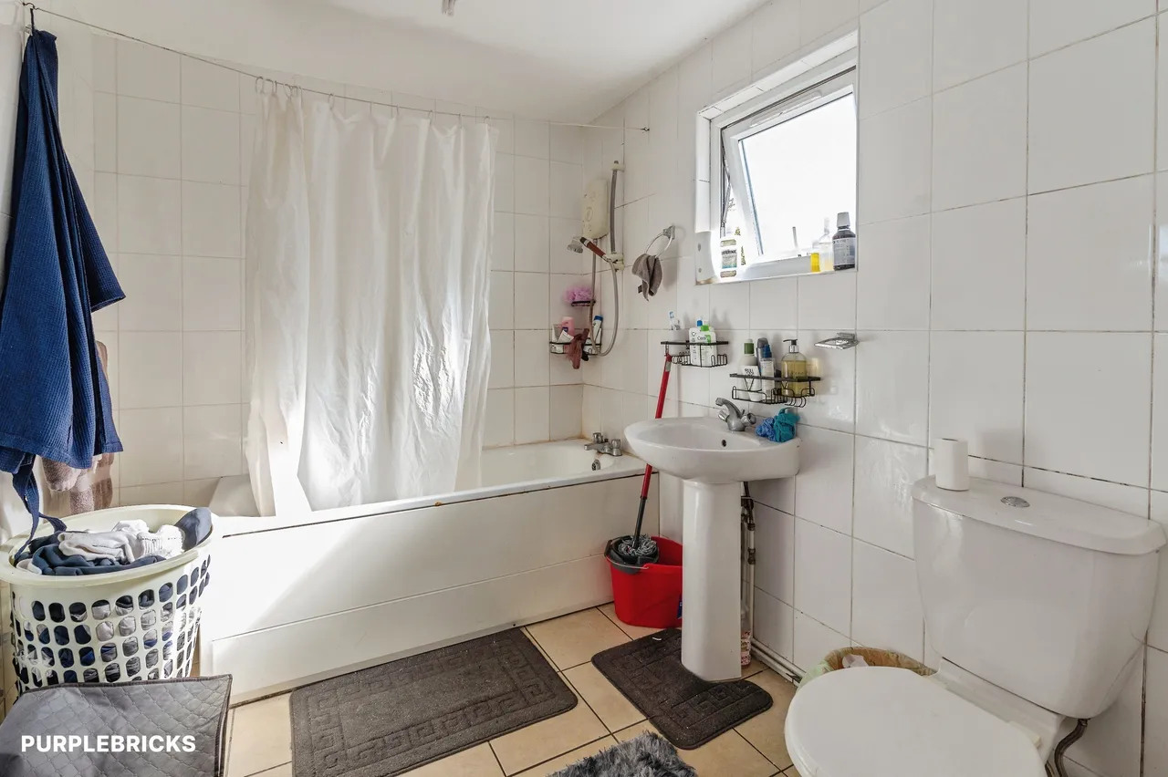 Victoria Avenue, Grays, RM16, photo 21