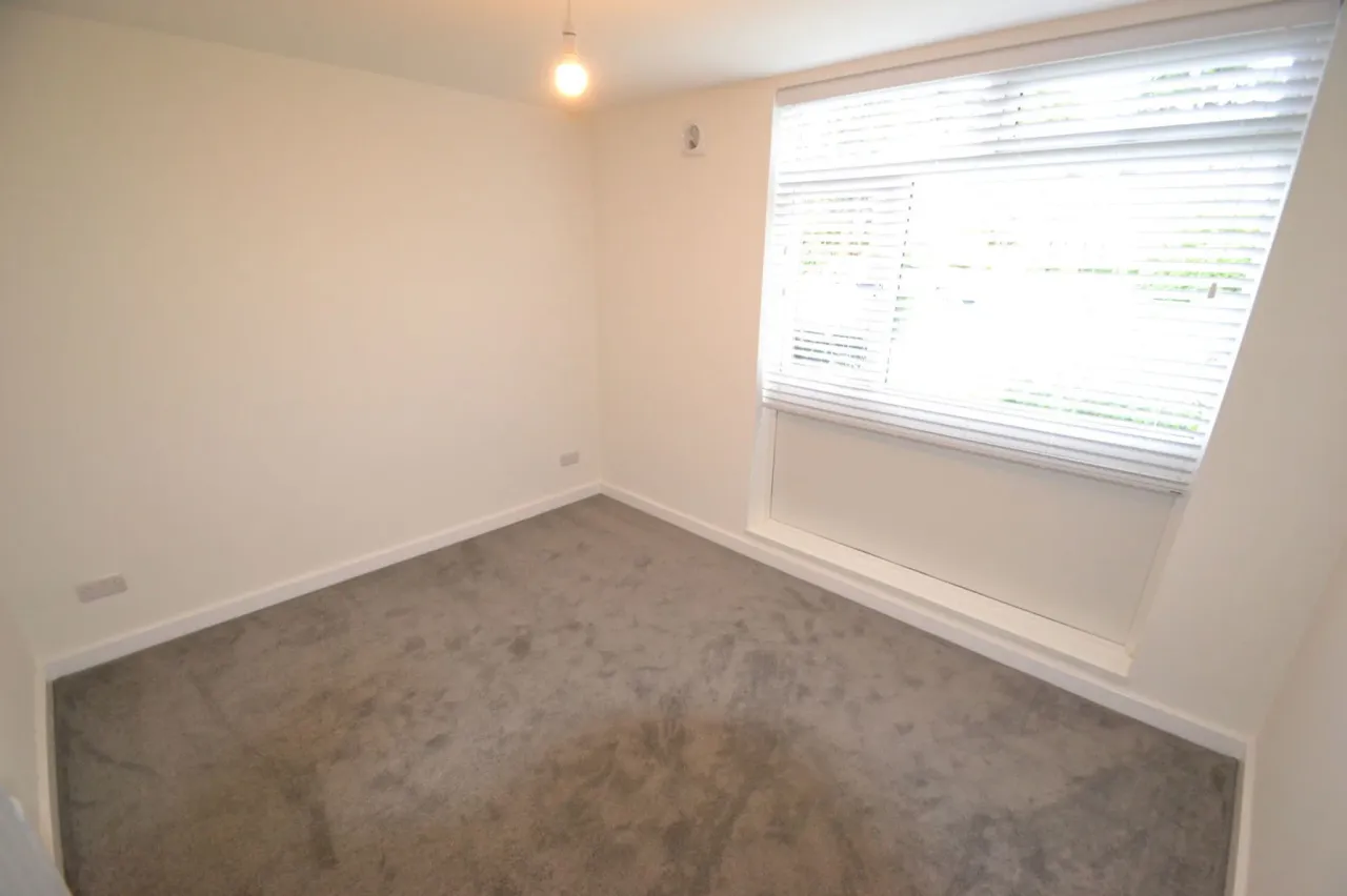 Beechcroft Manor, Weybridge, KT13 9NY, photo 12
