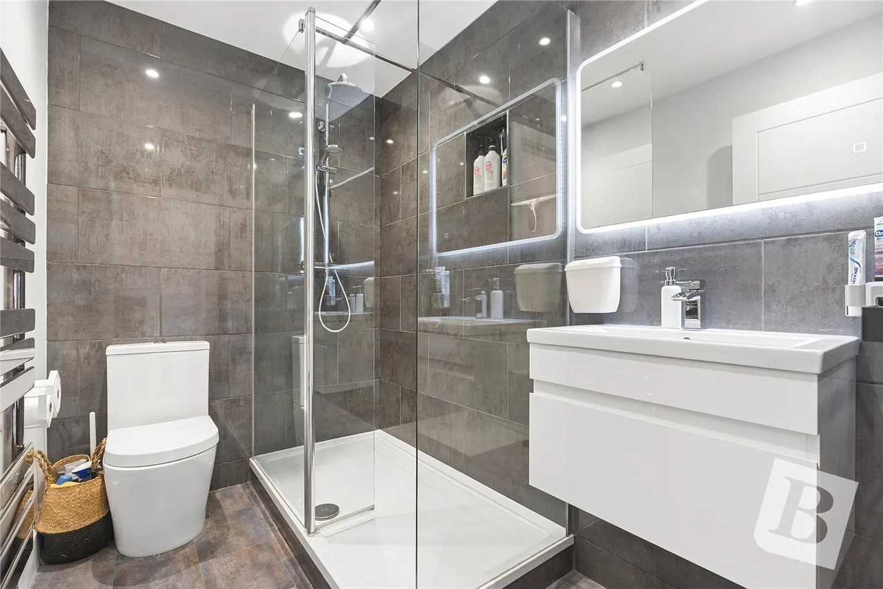 Regency Court, Brentwood, Essex, CM14, photo 11