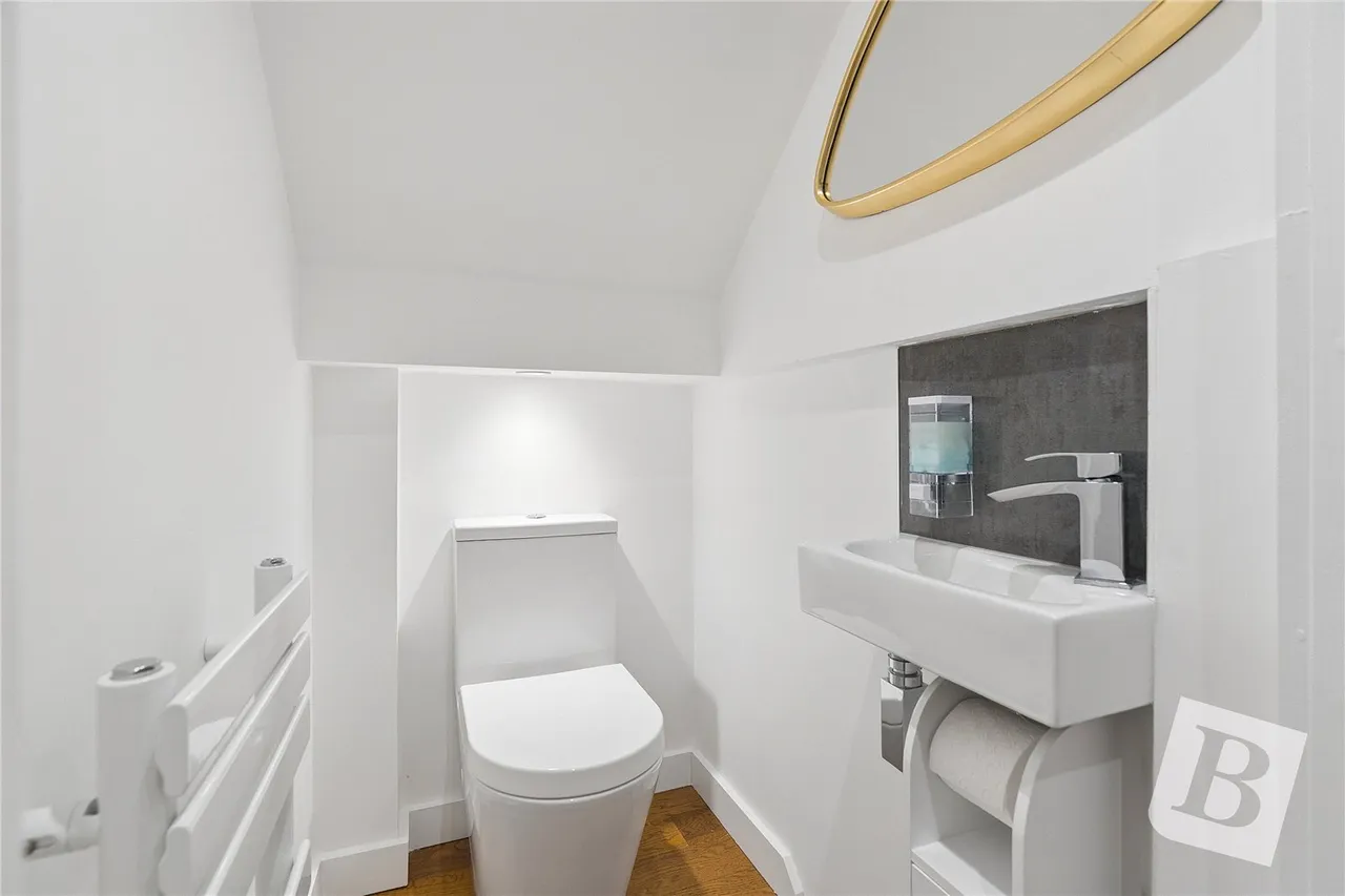 Regency Court, Brentwood, Essex, CM14, photo 13