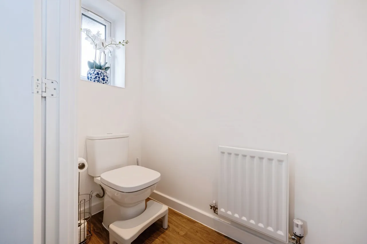 Rambouillet Drive, MILTON KEYNES, Buckinghamshire, MK8, photo 15
