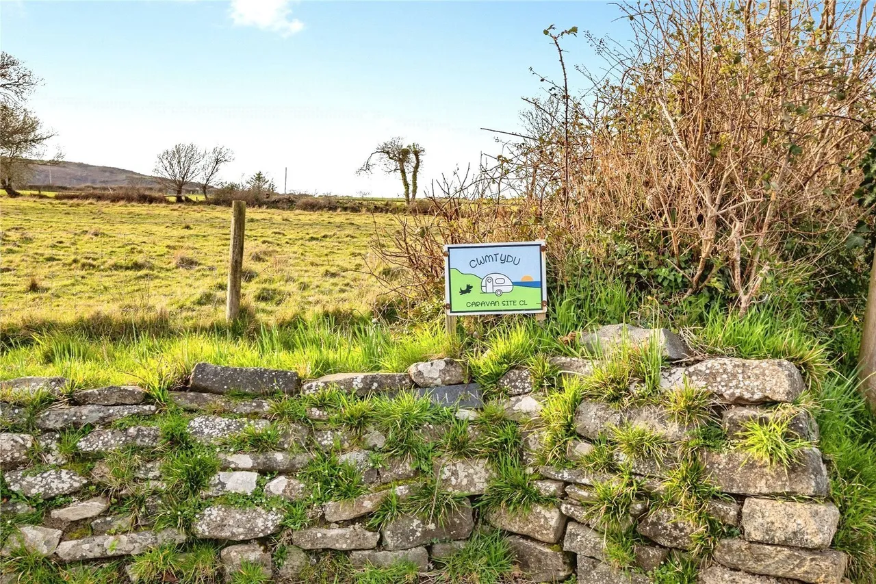 Nanternis, New Quay, SA45, photo 45