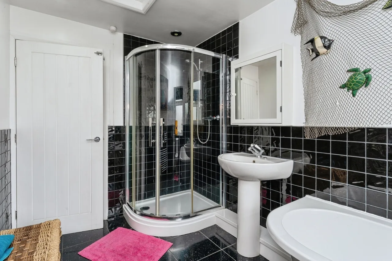 Brynhedydd Bay, Rhyl, LL18, photo 23