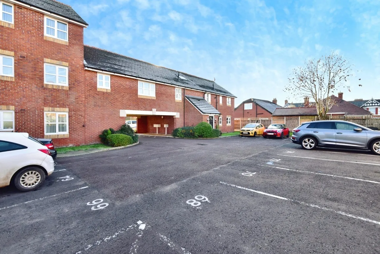 Welles Street, Sandbach, Cheshire, CW11, photo 16